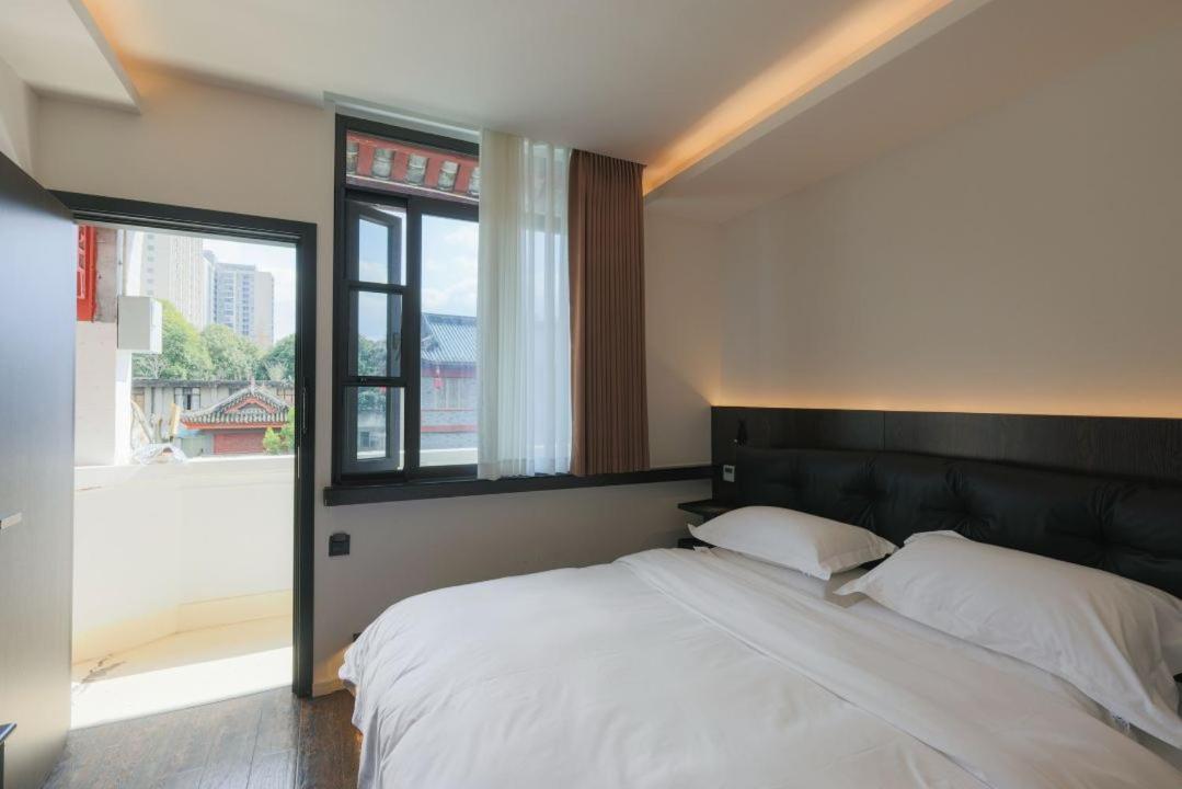Qintai Tibetan Culture Boutique Hotel Τσενγκντού Εξωτερικό φωτογραφία